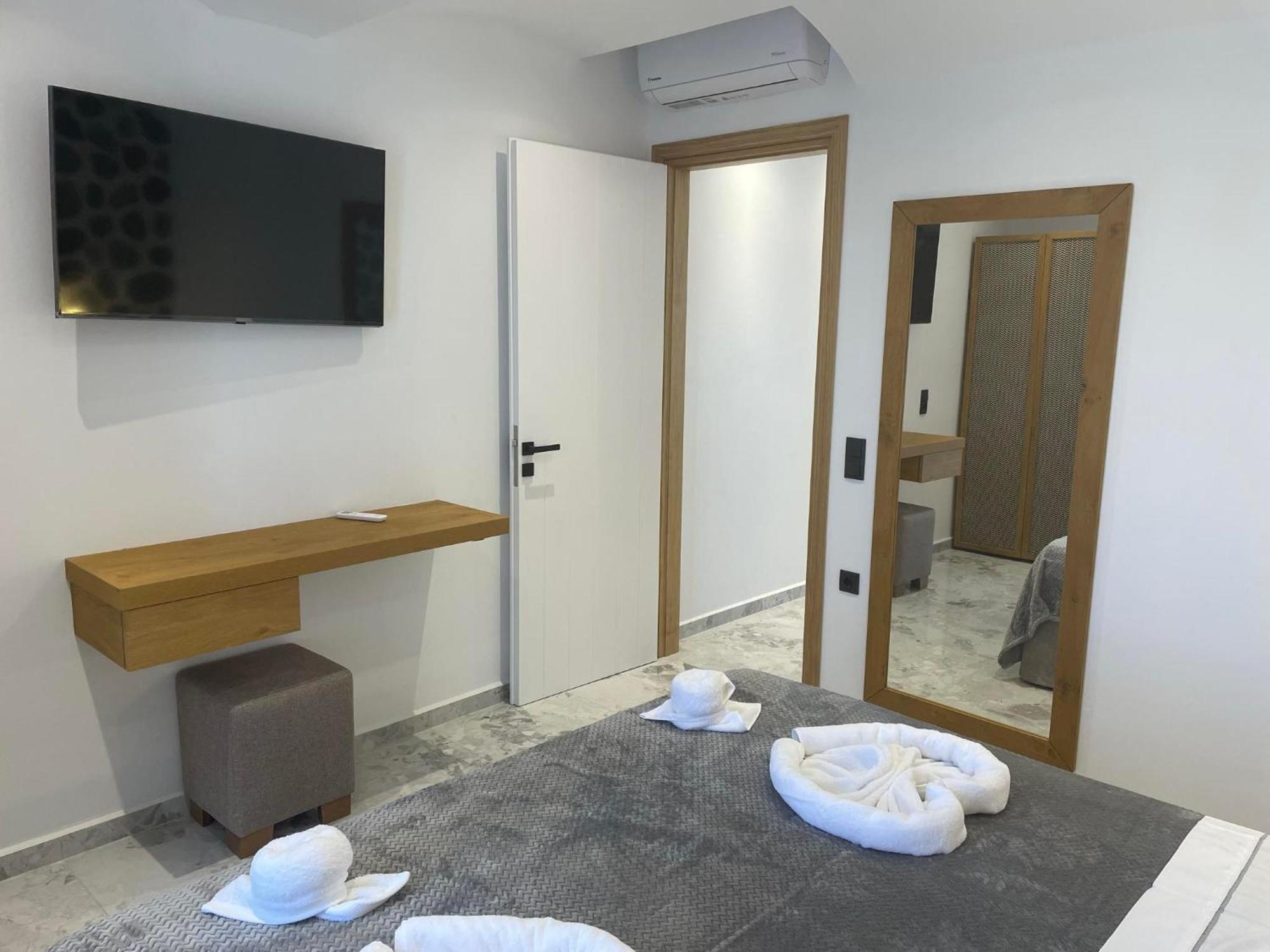 Latramys Suites Микри Вигла Екстериор снимка