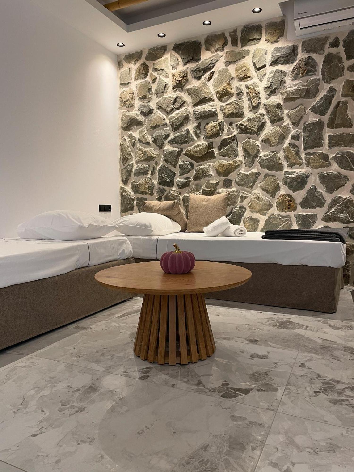 Latramys Suites Микри Вигла Екстериор снимка